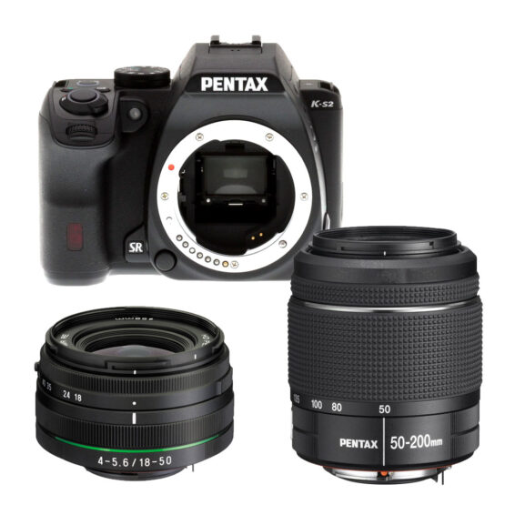 Pentax K-S2 + 18-50mm + 50-200mm