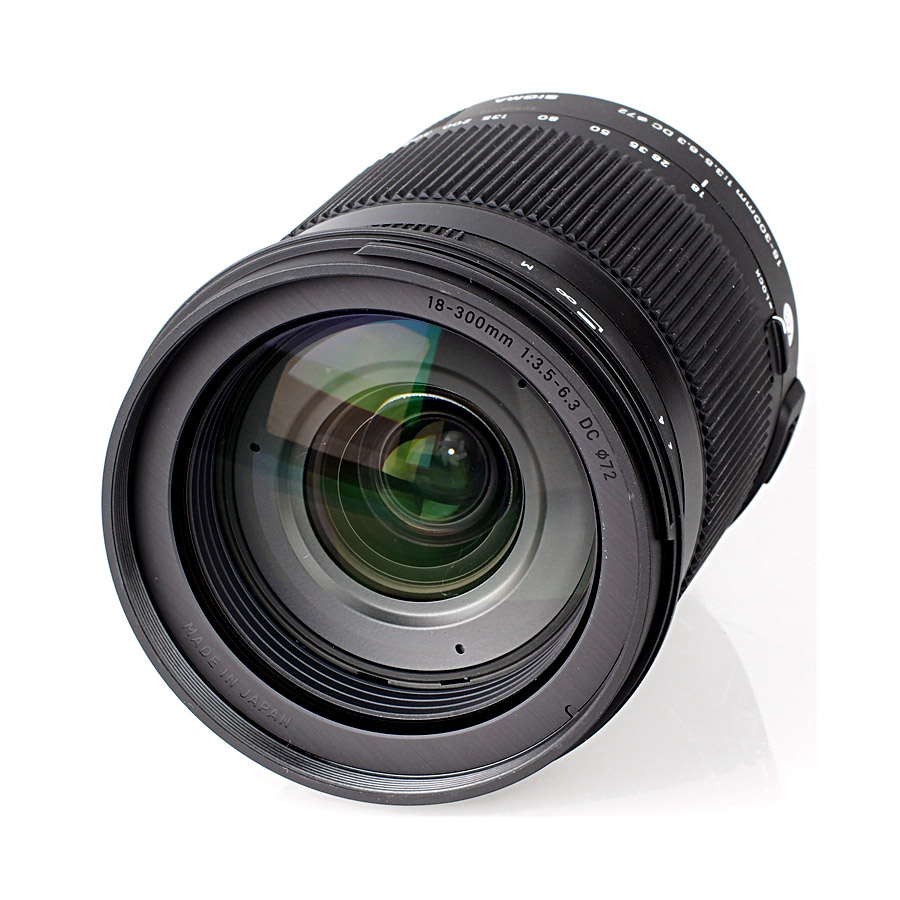 Sigma 18-300mm f/3.5-6.3 DC MACRO OS HSM Contemporary (C) per Nikon F