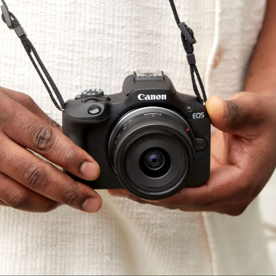Canon EOS R100 + 18-45mm + 55-210mm - Garanzia Canon Italia 2 anni - immagine 15
