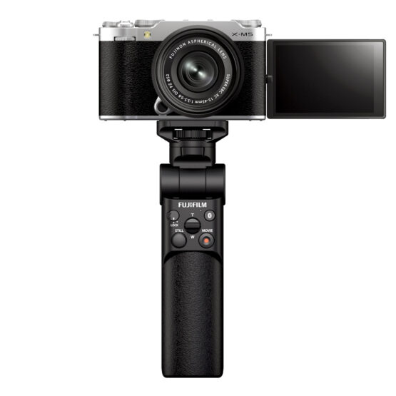 Fujifilm X-M5 + XC 15-45mm - silver - garanzia FUJIFILM ITALIA 2 anni - immagine 20