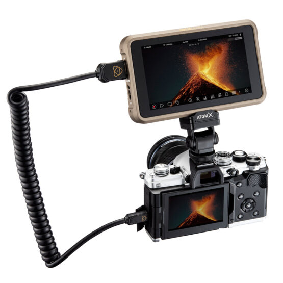 OM System OM-3 corpo + SD 64gb + borsa - garanzia POLYPHOTO Italia - immagine 8