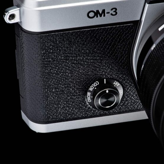 OM System OM-3 corpo + SD 64gb + borsa - garanzia POLYPHOTO Italia - immagine 12