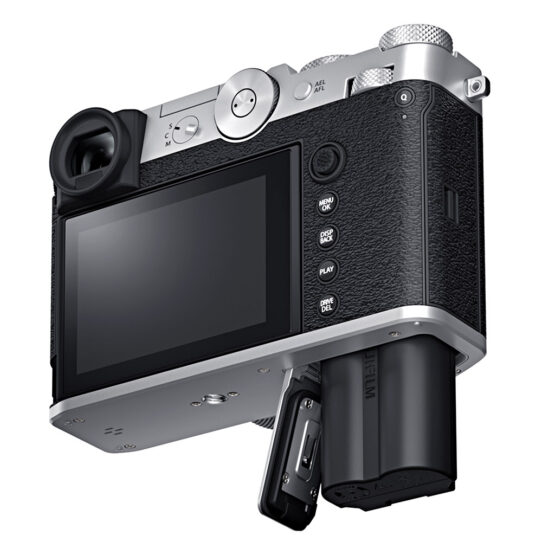 Fujifilm GFX 100 RF – Silver  - garanzia FUJIFILM ITALIA 2 anni - immagine 11