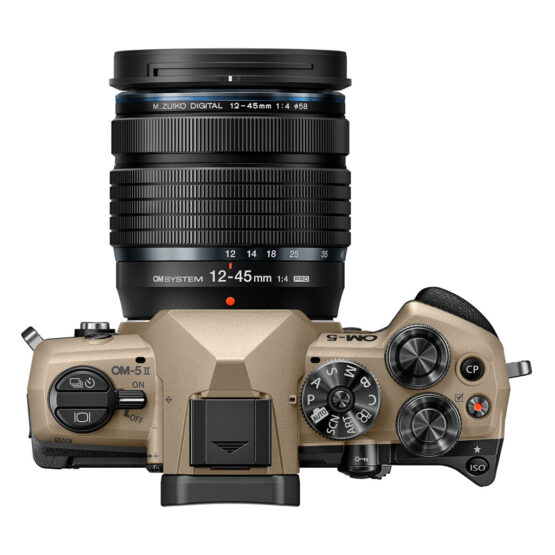 Om System OM-5 Mark II - corpo sabbia + SD 64GB - CASHBACK € 200 - gar. POLYPHOTO Italia 2 anni - immagine 11