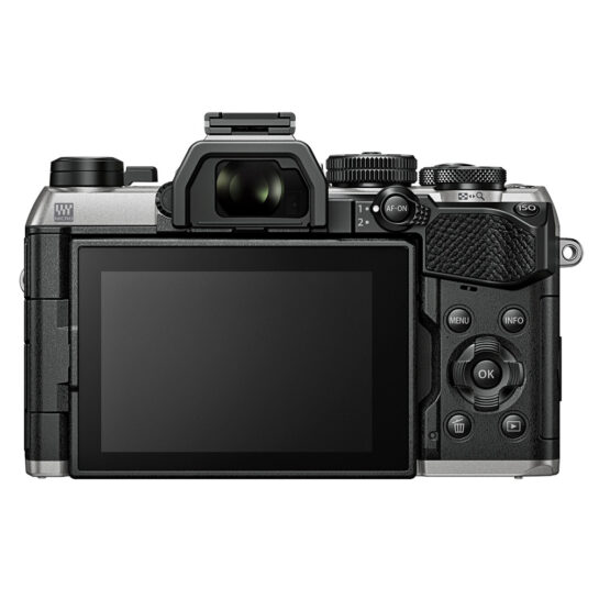 Om System OM-5 Mark II + 14-150mm II + SD 64GB - silver - CASHBACK € 150 - gar. POLYPHOTO Italia - immagine 9