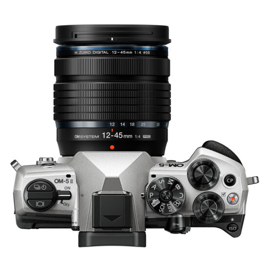 Om System OM-5 Mark II + 12-45mm f/4 Pro + SD 64GB - silver - CASHBACK € 200 - gar. POLYPHOTO Italia 2 anni - immagine 4
