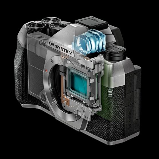 Om System OM-5 Mark II + 14-150mm II + SD 64GB - sabbia - CASHBACK € 150 - gar. POLYPHOTO Italia - immagine 14