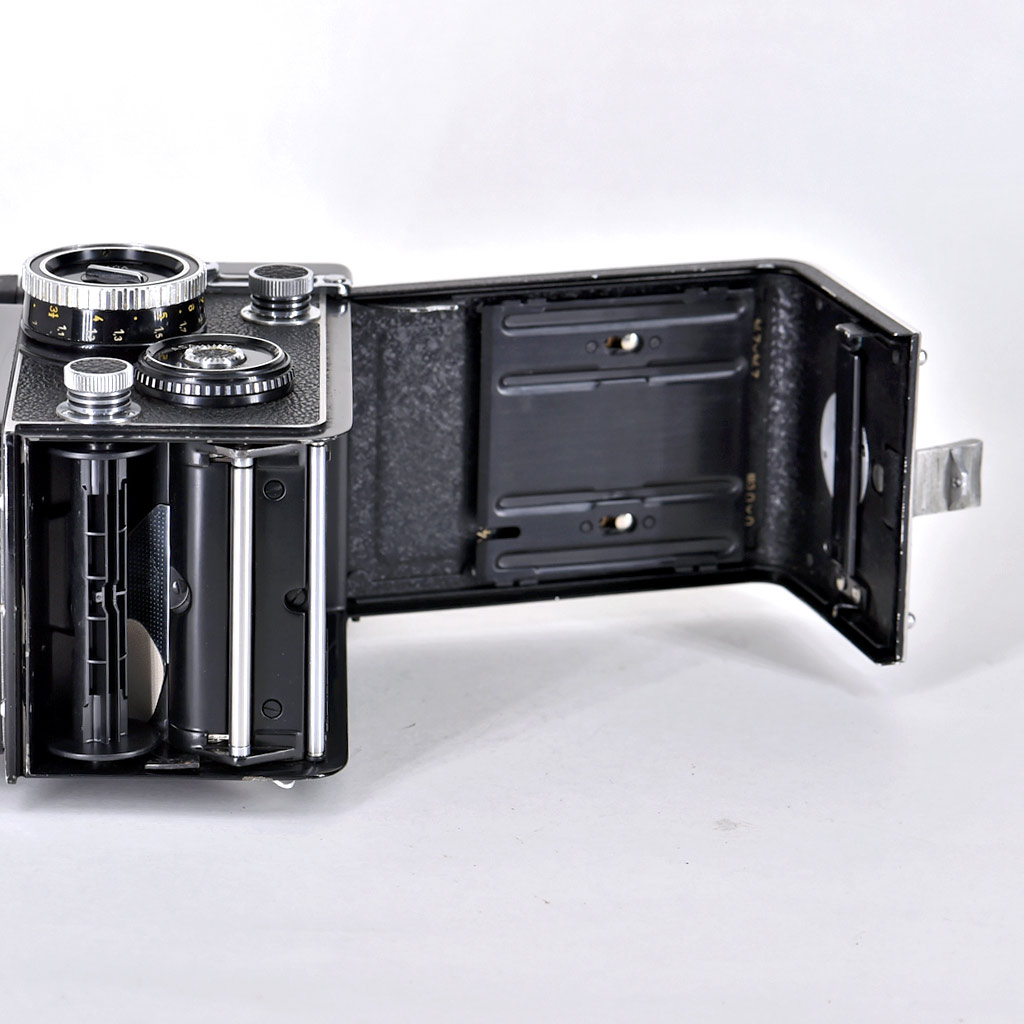 Rolleiflex 3.5F - Carl Zeiss Planar 75mm f/3.5 - immagine 16